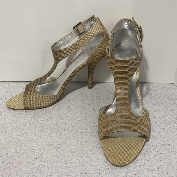 Angelica Shoo EVA Dressy Sandals US 8.5M Leather Uppers High Heels T Strap Sexy - Picture 10 of 10